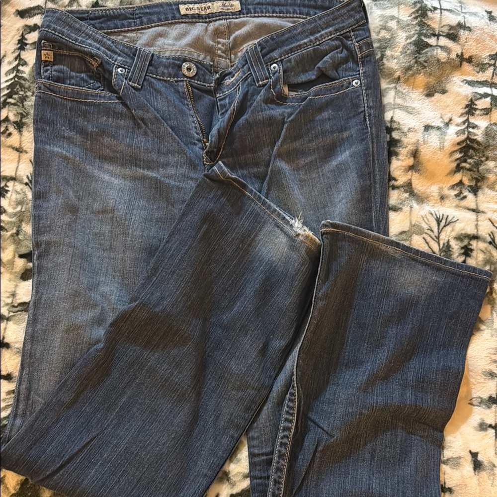 *****SOLD*****Women's Blue Jeans